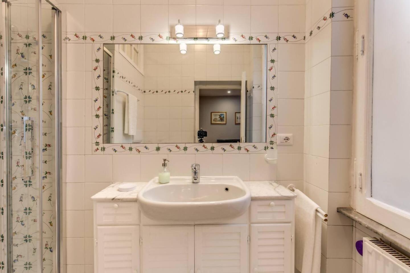 Lovely Flat By The Vatican Рим Экстерьер фото